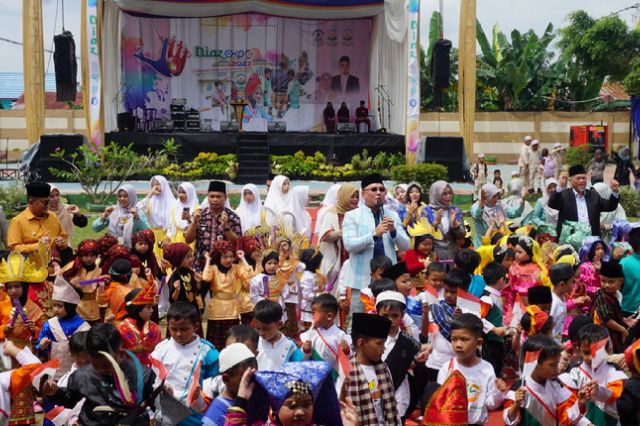 Penutupan Diaz Expo 2023 Berlangsung Meriah Dihadiri Wawako Jambi