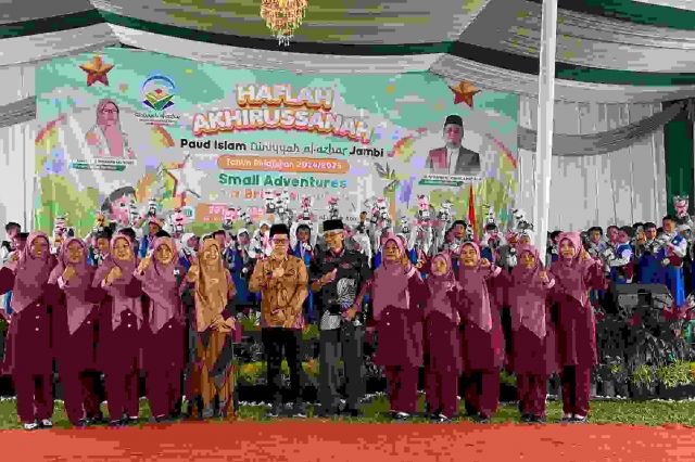 Hangatnya Haflah Akhirussanah PAUD Islam Diniyyah Al Azhar Jambi 2025