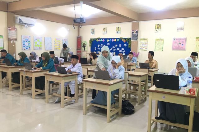 Sukses! Santri Diniyyah Al-Azhar Raih Juara 1 Olimpiade Bahasa Arab Nasional tingkat Provinsi Jambi