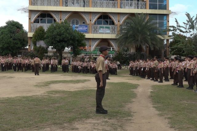 SuperCamp SD IT Diniyyah Al-Azhar: Mengasah Jiwa Kepemimpinan dan Disiplin Pramuka